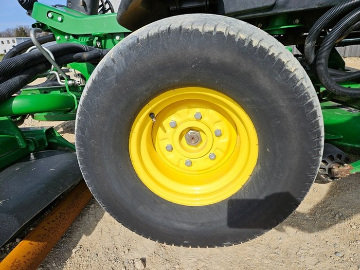 john-deere-9009a-image-11
