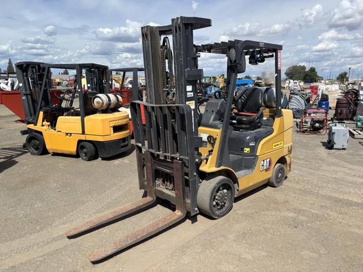 2020-caterpillar-2c6000-image-1