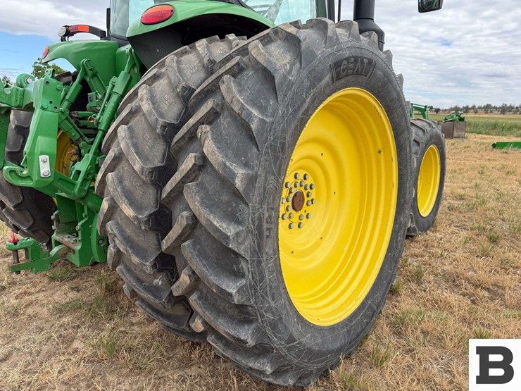 2018-john-deere-8270r-image-41