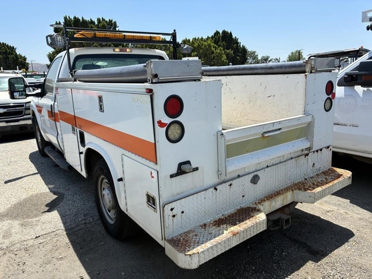 2014-ford-f250-image-4