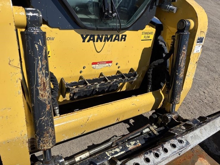 2018-yanmar-s220r-image-14