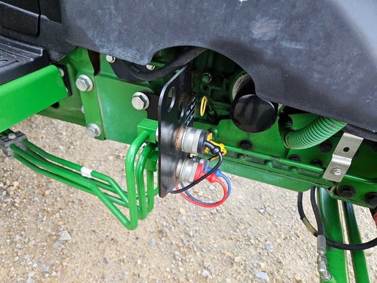 john-deere-4066r-image-21