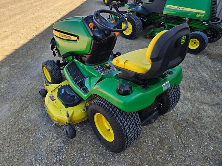 john-deere-x340-image-3