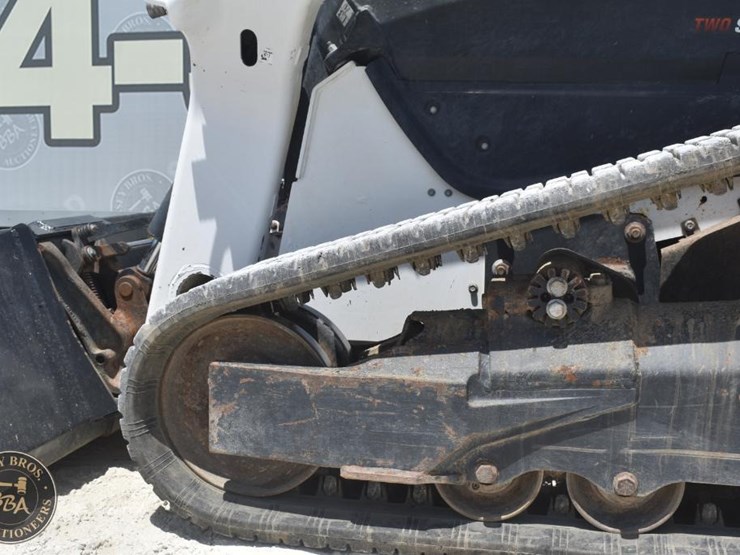 2023-bobcat-t76-image-36