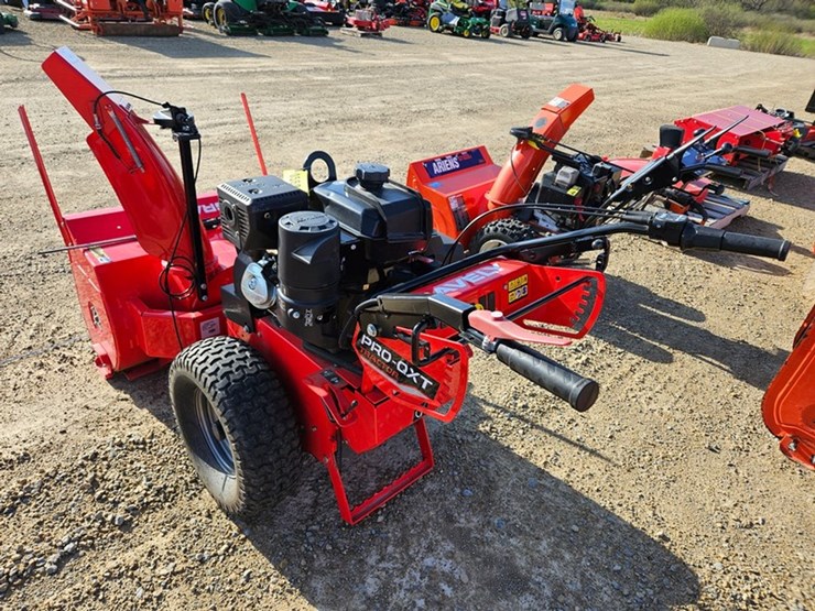 gravely-proqxt-image-3