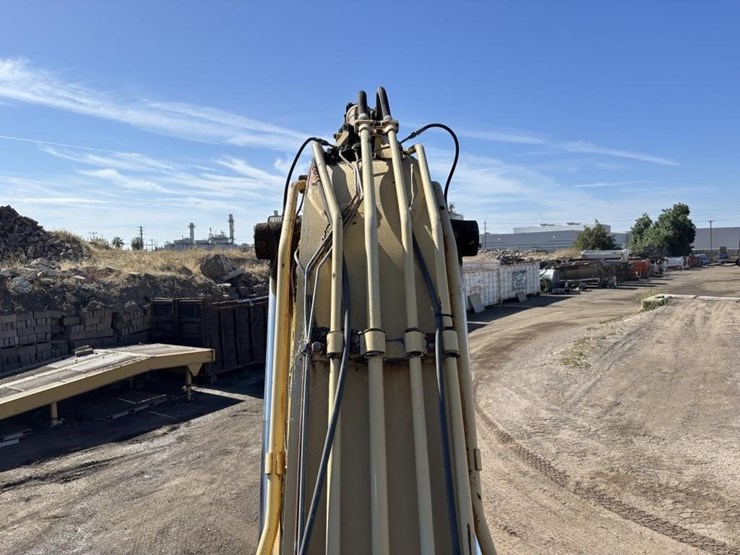 komatsu-pc200-l-image-56