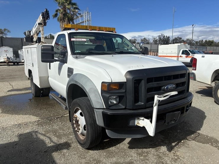 2010-ford-f450-image-2