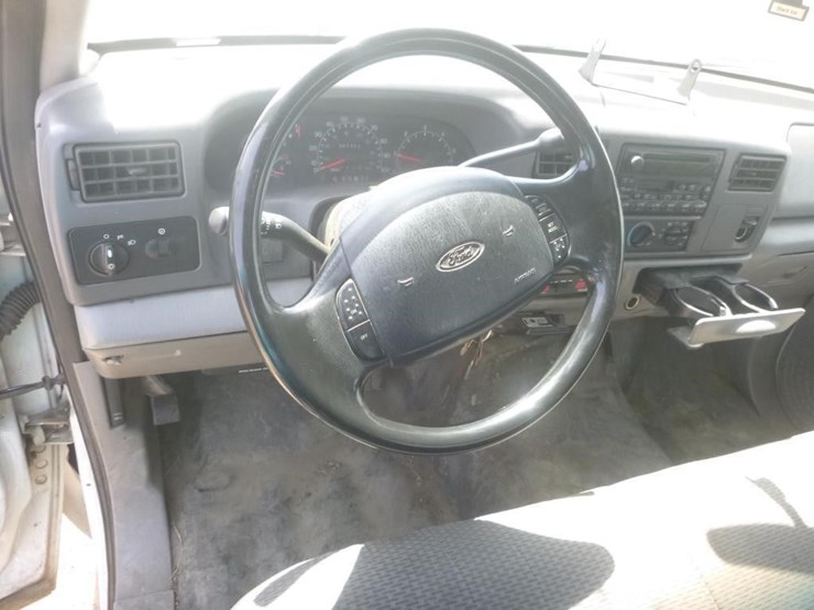 2001-ford-f350-image-13