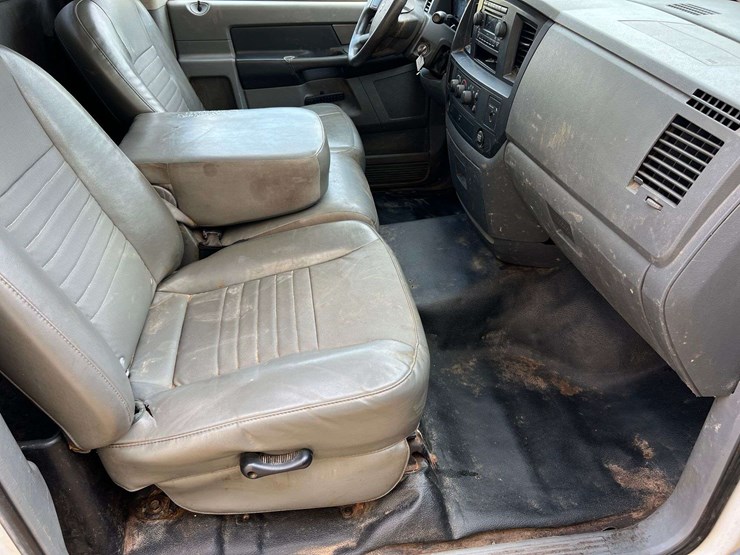 2008-dodge-ram-2500-image-26