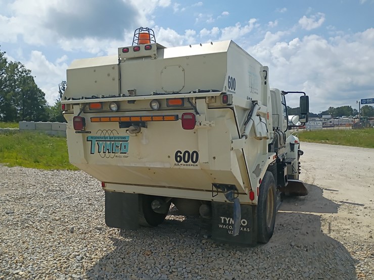 2015-international-durastar-4300-image-8