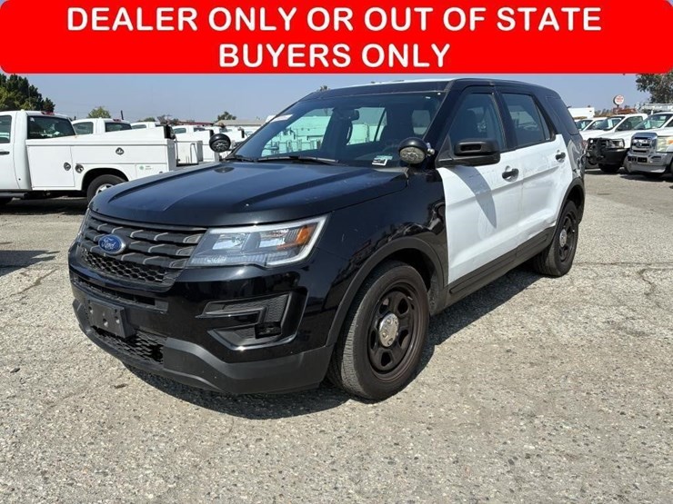 2019-ford-explorer-police-interceptor-image-1