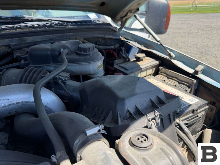 2004-ford-f550-image-45
