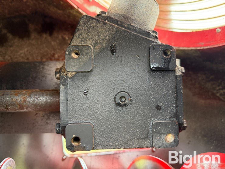westfield-mkx-10-63-swing-away-hopper-grain-auger-image-16