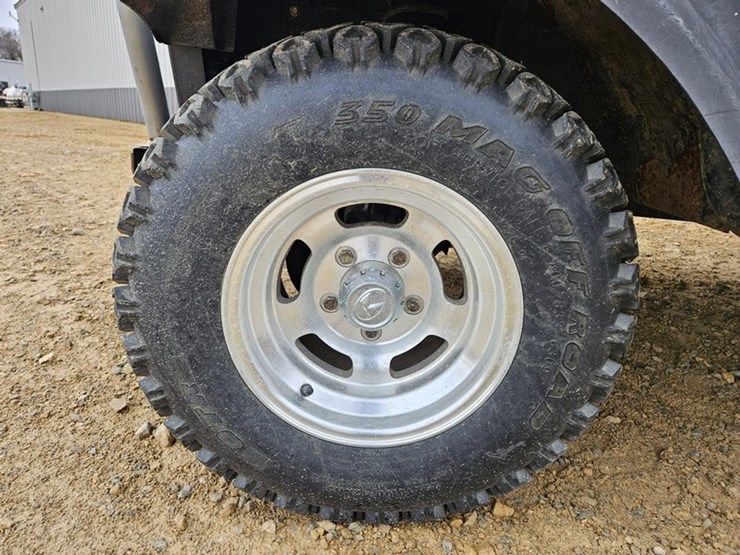 kubota-rtv900-image-9