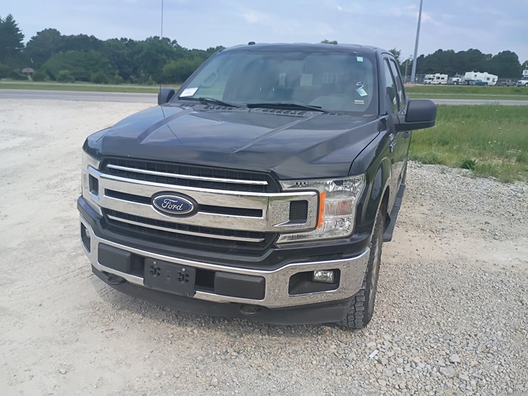 2018-ford-f150-image-16