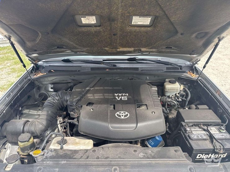 2005-toyota-4-runner-image-5