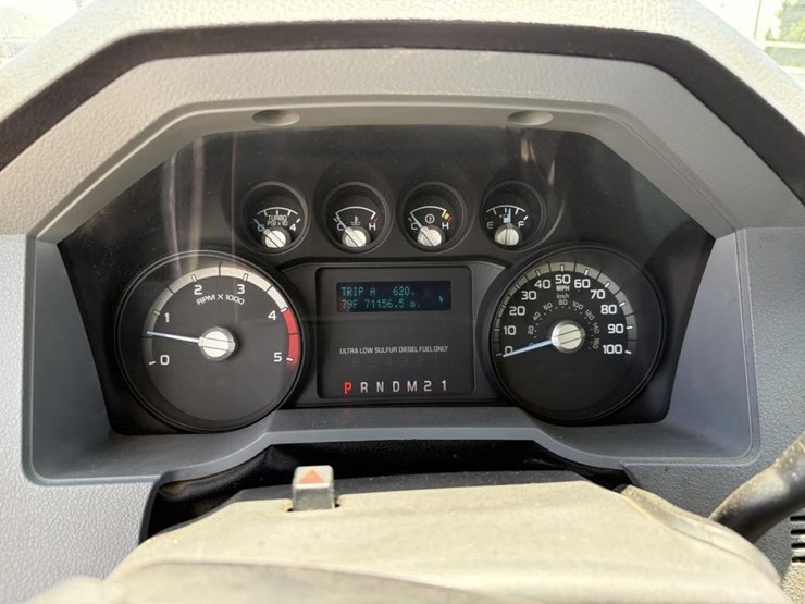 2012-ford-f550-image-25