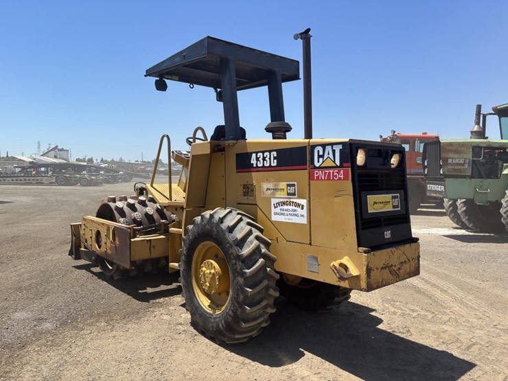 1998-caterpillar-cp-433c-image-4