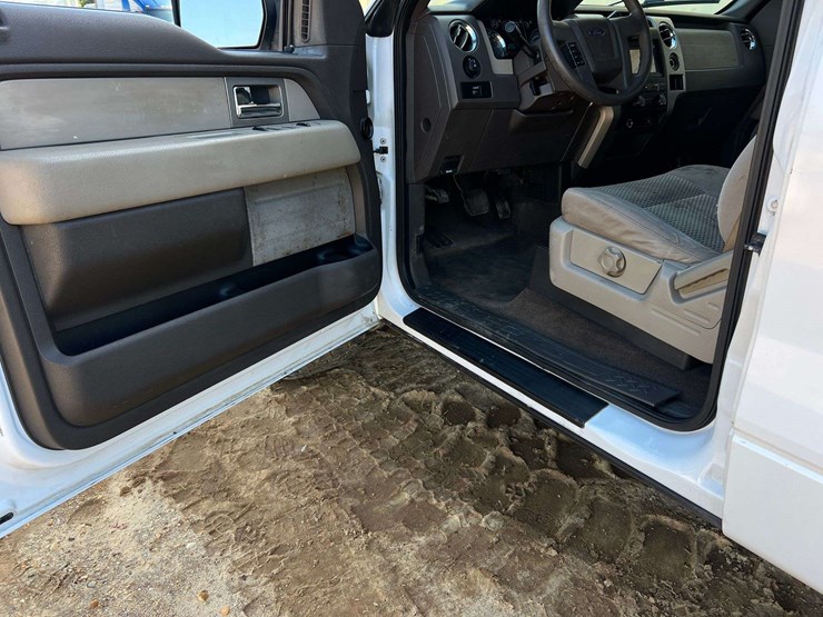 2010-ford-f150-xlt-image-18