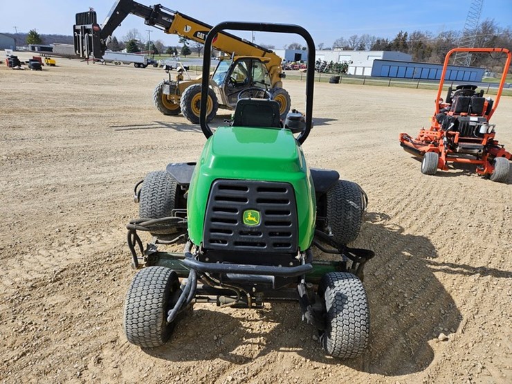 john-deere-3225c-image-5