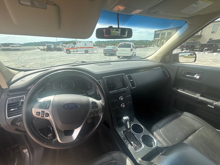 2015-ford-flex-image-12