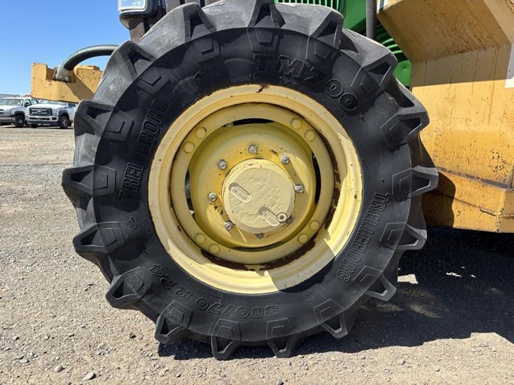 john-deere-6420-image-27