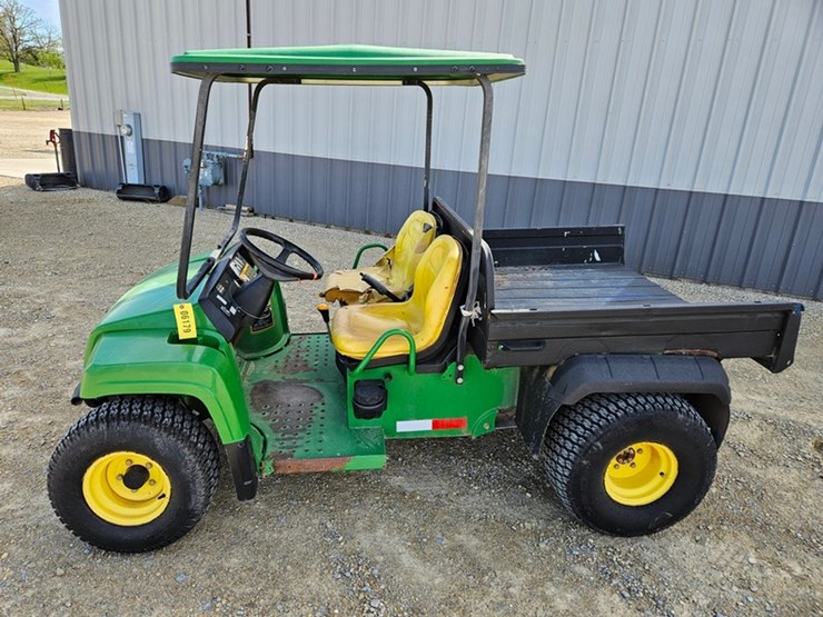 john-deere-gator-image-2