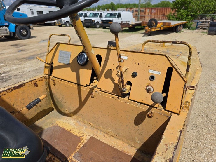 1977-bomag-bw90-image-12