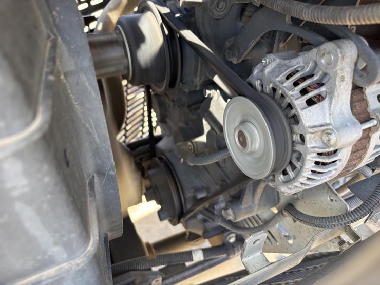 2018-kubota-m5-111d-image-49