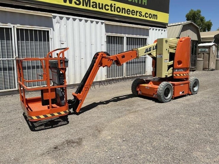 jlg-e300ajp-image-2