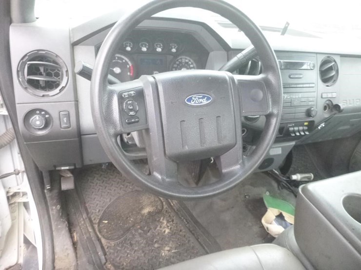 2012-ford-f450-image-12