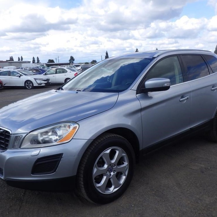 2013 VOLVO XC60