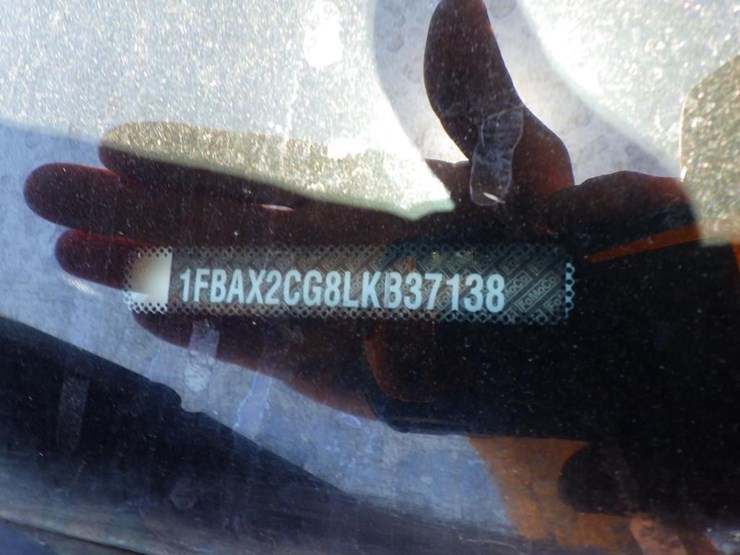 2020-ford-transit-image-15