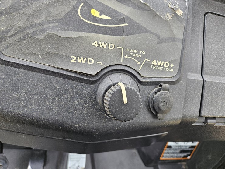 john-deere-gator-image-30