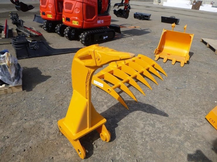 caterpillar-307-image-2