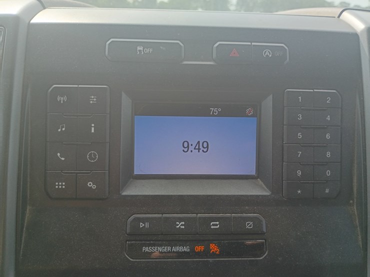 2018-ford-f150-image-43