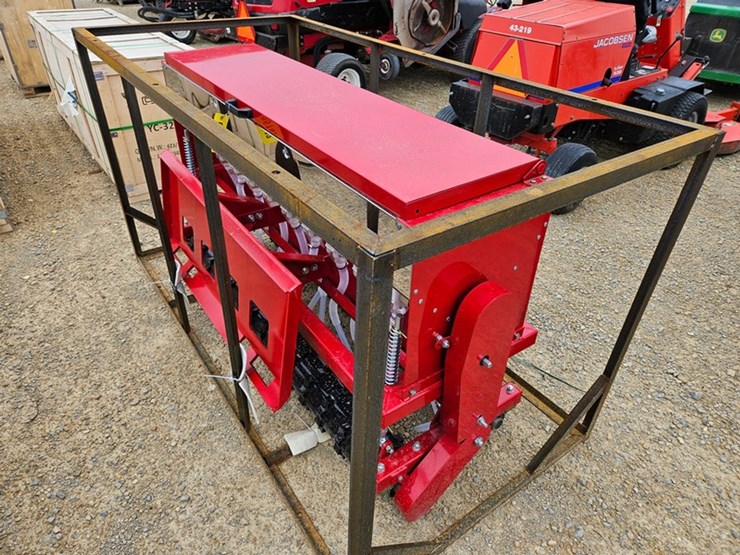 #5142-•-2026-agt-stsd10-seeder-image-5