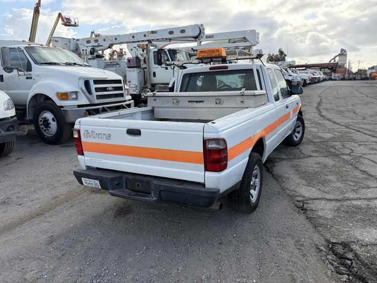 2005-ford-ranger-image-3