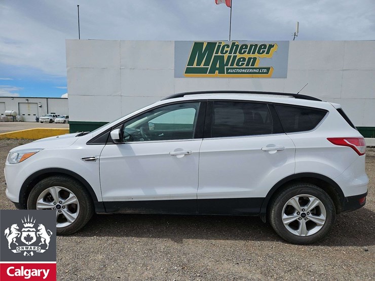 2016-ford-escape-image-2
