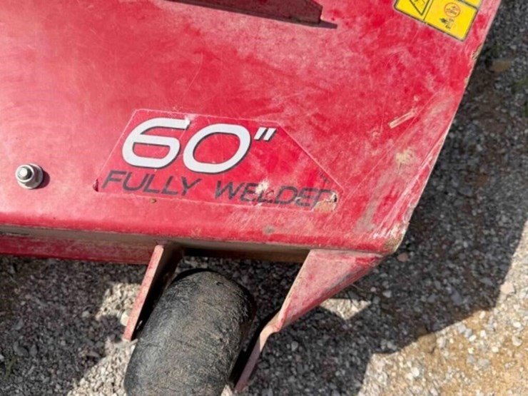 toro-zero-turn-lawn-mower-image-6