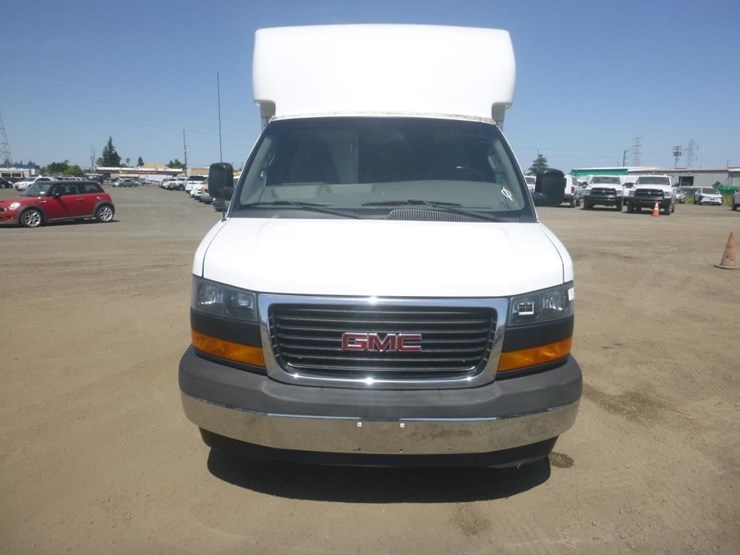 2021-gmc-3500-image-8