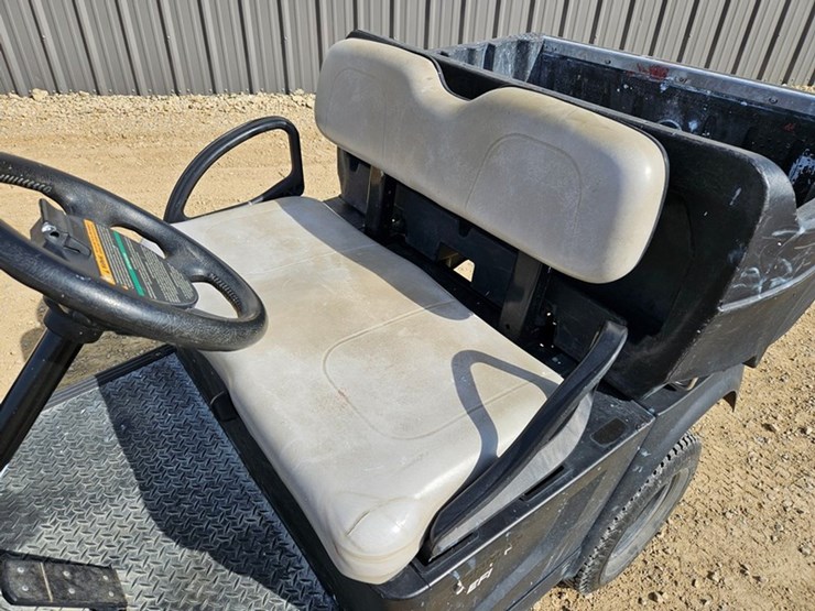 #5085-•-cushman-turf-truck-image-18