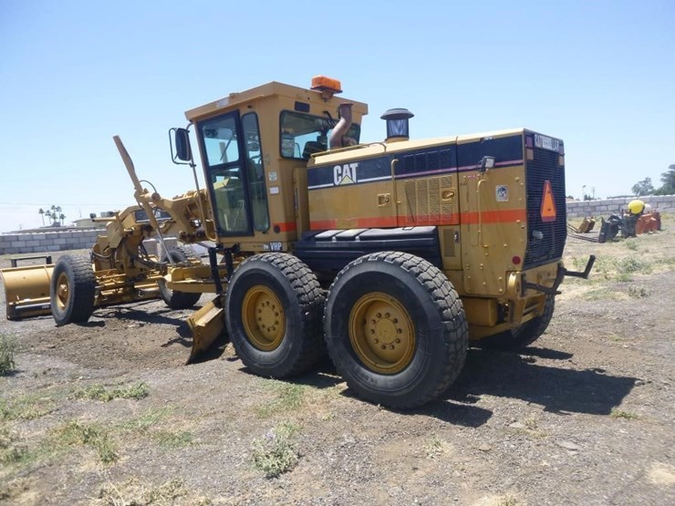 caterpillar-143h-image-5