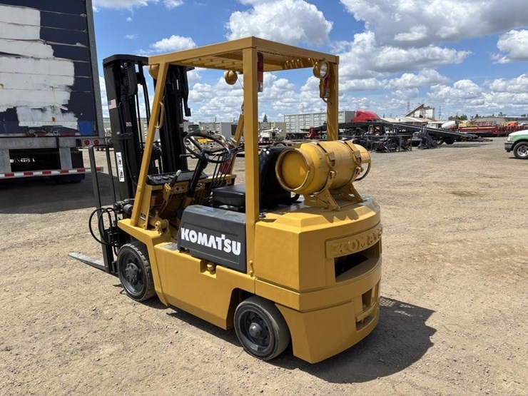 komatsu-fg25s-4-image-4