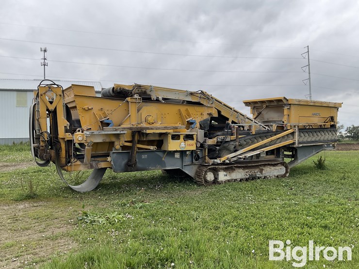 2001-hartl-crushtek-1515-tracked-jumbo-screener-image-1