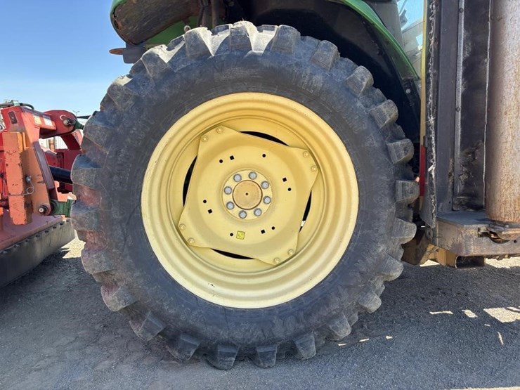 john-deere-6420-image-28