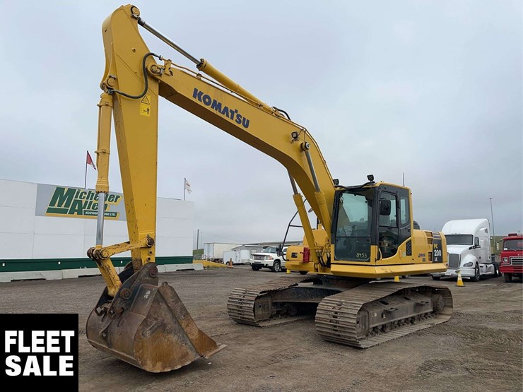 2017-komatsu-pc200-lc-8-image-1