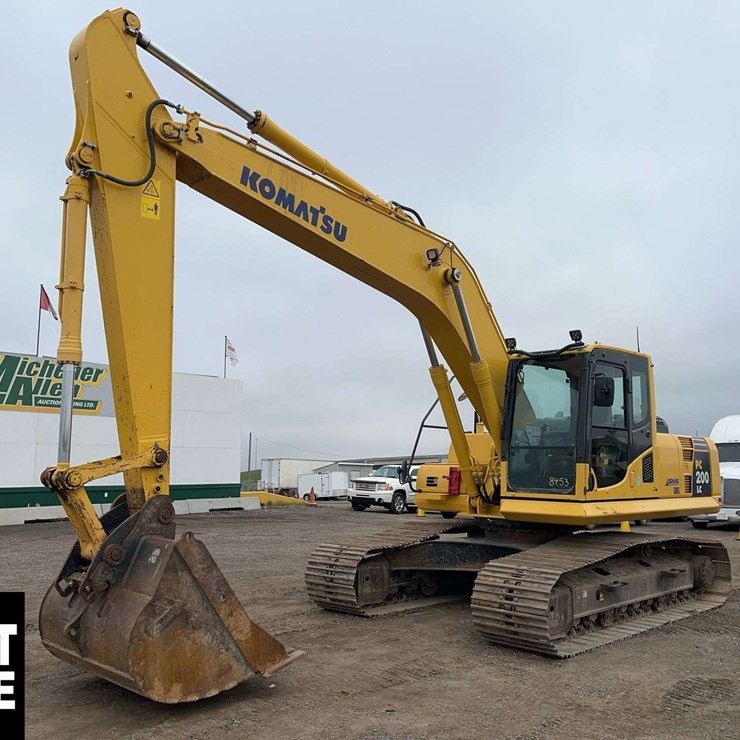 2017 KOMATSU PC200 LC-8