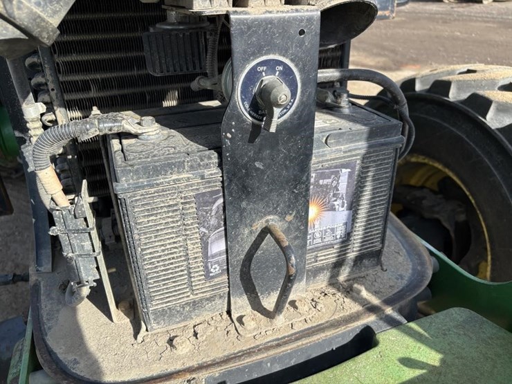 2006-john-deere-5225-image-57