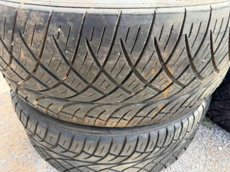 4--tires-&-22”dub-wheels-image-7